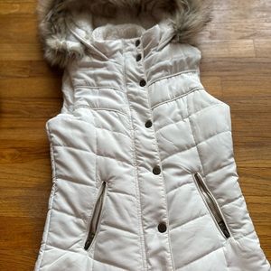Aeropostale puffer vest